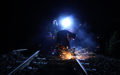 The Benefits of Field Welding Railroad with Thermite